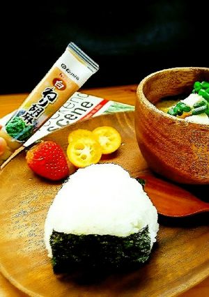 受験生のお味噌汁♪　練りごま入り味噌汁-レシピのメイン写真