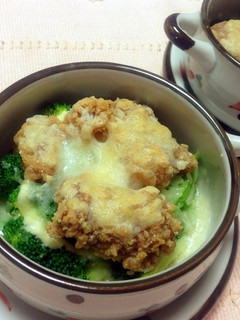 ブロッコリーと唐揚げのチーズ焼き-レシピのメイン写真
