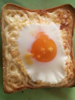 マヨたまトースト-レシピのメイン写真