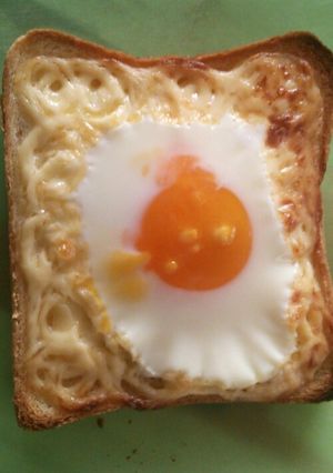マヨたまトースト-レシピのメイン写真