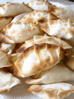餃子の皮で作るミニミニアップルパイ-レシピのメイン写真