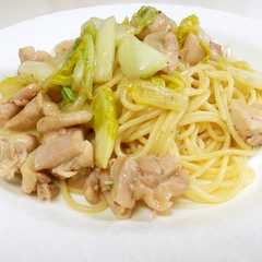 รูปของ 鶏肉と白菜の和風スパゲッティ