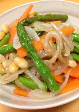 新玉ねぎとアスパラと大豆のサラダ-レシピのメイン写真