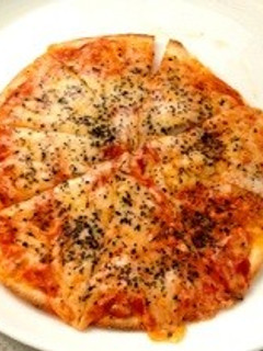 簡単パリパリピザ☆友達大絶賛!-レシピのメイン写真