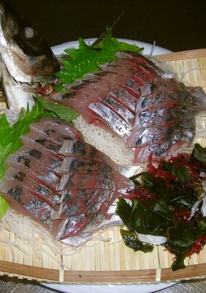 パパママ必見！簡単で豪華なアジの姿造り！-レシピのメイン写真