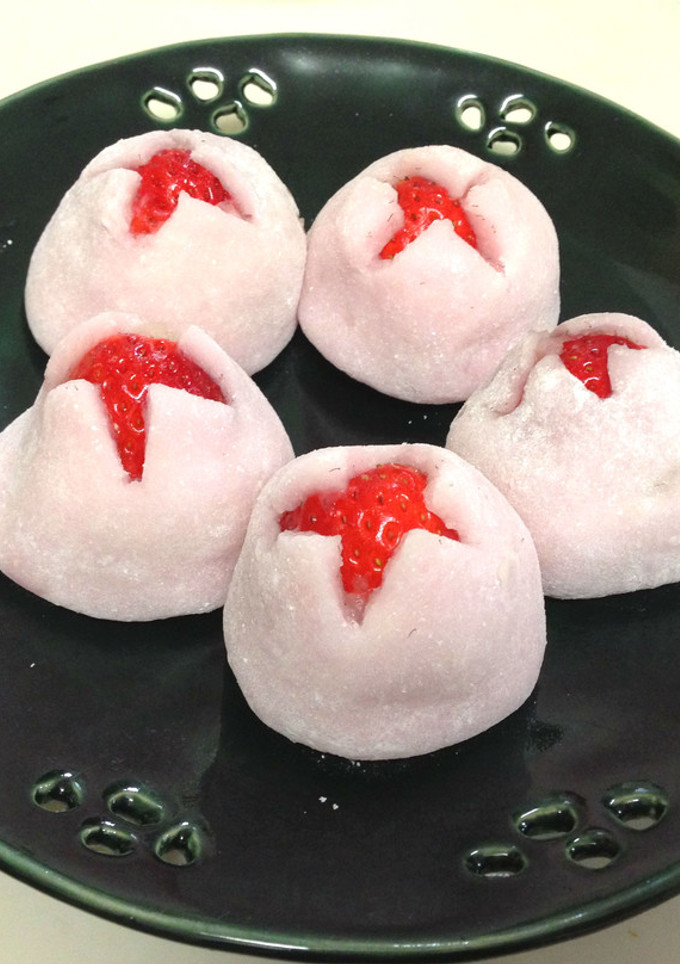白餡で上品な甘さのいちご大福-レシピのメイン写真