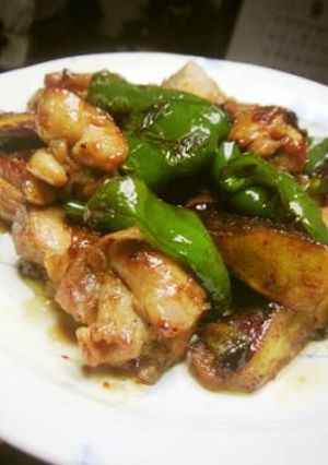 鶏とサツマイモとピーマンのテリテリ炒め-レシピのメイン写真