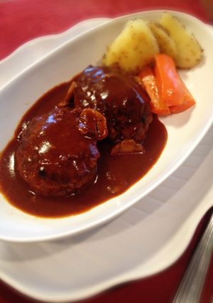 洋食屋さんの煮込みハンバーグ-レシピのメイン写真