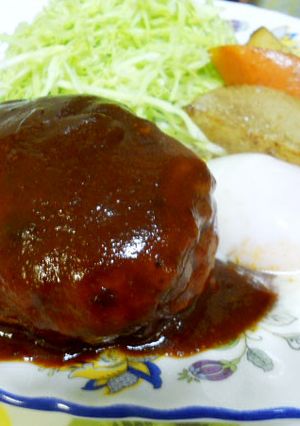 定番だけどうまいぞ！ハンバーグ-レシピのメイン写真