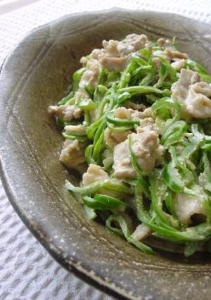 ピーマンと豚バラ肉のオイスターマヨ和え。-レシピのメイン写真