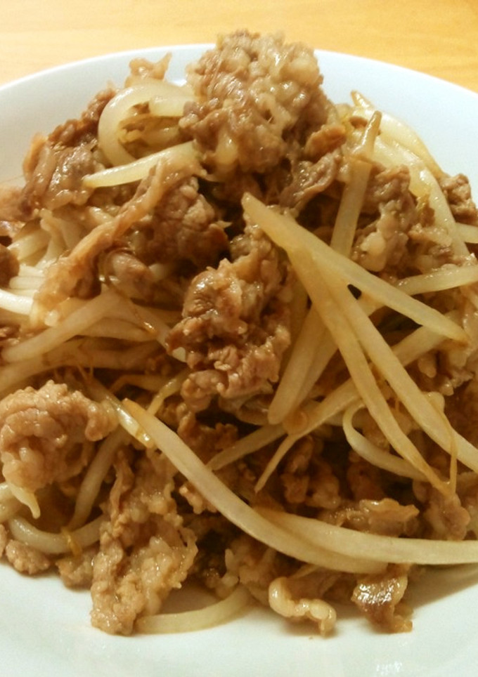 牛こま肉ともやしのオイスターソース炒め-レシピのメイン写真