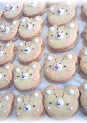 ホワイトデークマちゃんクリームクッキー-レシピのメイン写真