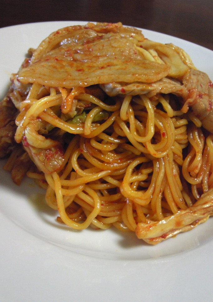 簡単すぎる豚キムチ焼きそば-レシピのメイン写真