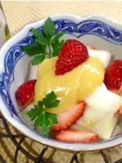 苺とうどの酢みそあえ-レシピのメイン写真