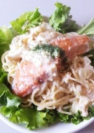 フライパンひとつで！塩鮭のクリームパスタ-レシピのメイン写真