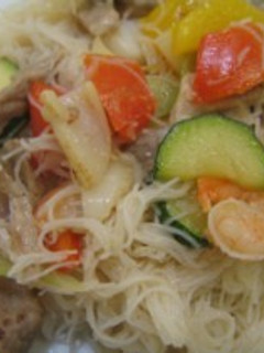 味わい豊かな焼きビーフン-レシピのメイン写真