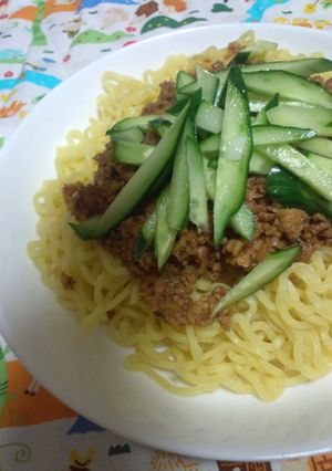 簡単！　回鍋肉の素でジャージャー麺-レシピのメイン写真