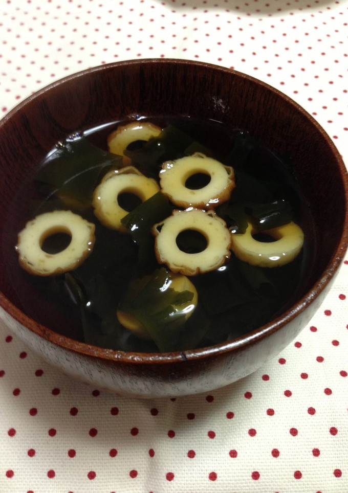 簡単♪ちくわとわかめのお吸い物-レシピのメイン写真