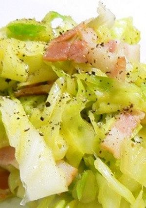 キャベツとベーコンの燻製風☆レンジで簡単-レシピのメイン写真