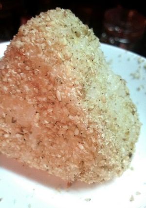 おばあちゃんの味。すりごまのおにぎり-レシピのメイン写真