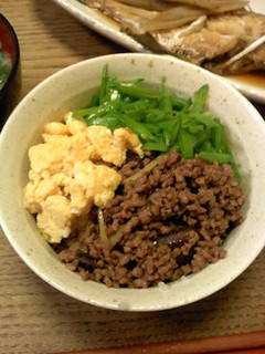 三色丼-レシピのメイン写真
