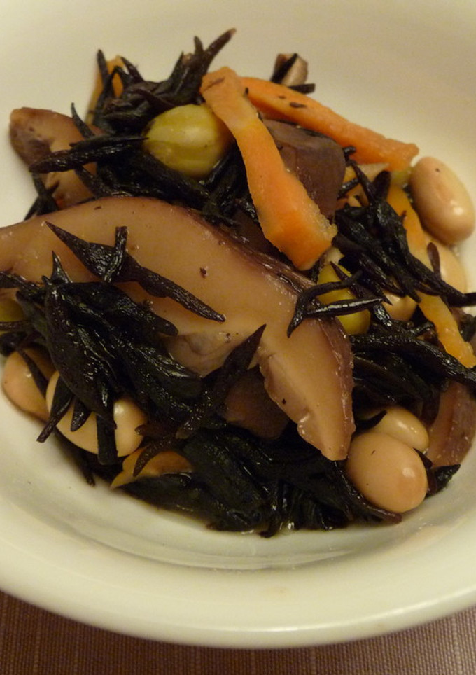 ひじきと干し椎茸の煮物-レシピのメイン写真