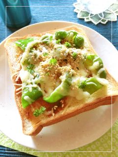 ピーマン大きめトースト⑤ ~焼肉のたれ-レシピのメイン写真