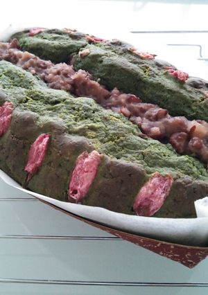 卵・油なし♪春の桜抹茶小豆パウンド♪-レシピのメイン写真