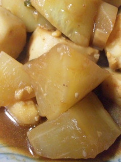 塩麹とコチュジャンで、里芋と大根の煮物-レシピのメイン写真
