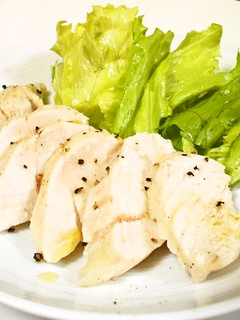 簡単♪レンジで即効しっとり蒸し鶏の作り方-レシピのメイン写真