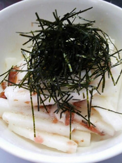 山芋の梅和え-レシピのメイン写真
