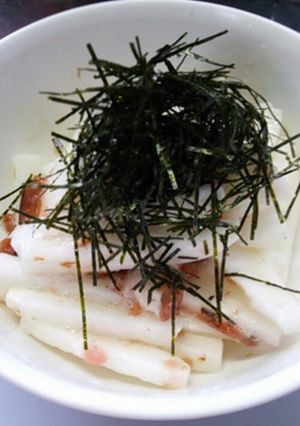 山芋の梅和え-レシピのメイン写真
