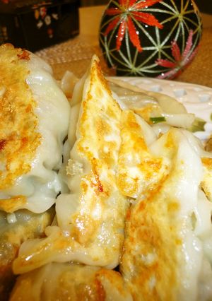キャベツとにらたっぷり豚肉餃子-レシピのメイン写真