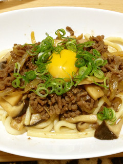 *簡単!甘辛ミンチすき焼き風うどん*-レシピのメイン写真
