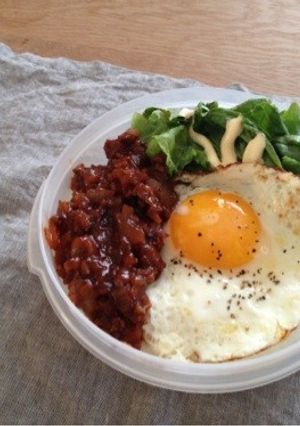 お弁当ネタに困ったら!カフェ丼-レシピのメイン写真