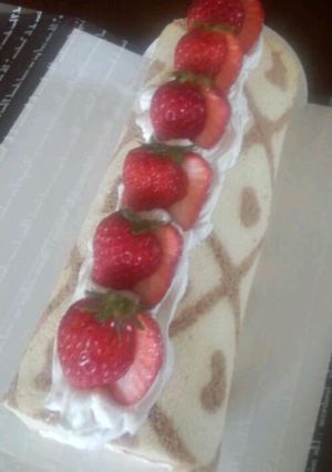 簡単☆ケーキ屋さんみたいなロールケーキ-レシピのメイン写真