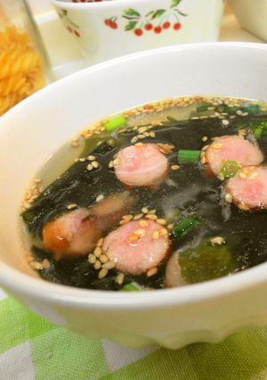 ＊わかめとウィンナーのスープ-レシピのメイン写真