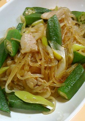 マロニー・オクラ・豚肉のカレー中華炒め-レシピのメイン写真