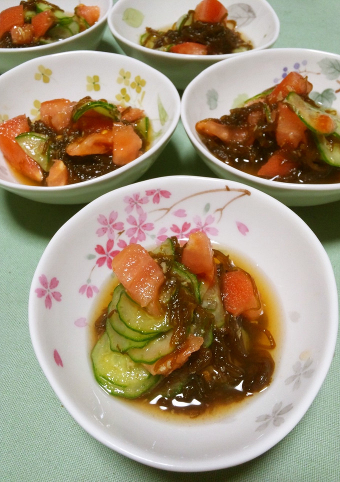 もずくとトマトの酢の物-レシピのメイン写真