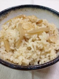炊飯器で炊くだけ☆シンプルしょうがごはん-レシピのメイン写真