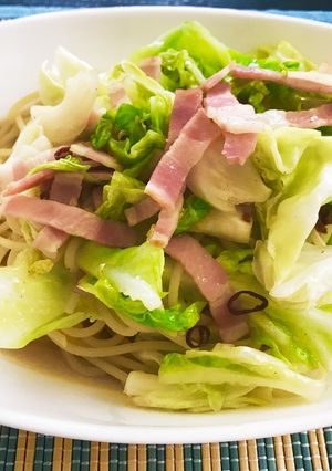 春キャベツのペペロンチーノ-レシピのメイン写真