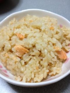 めんつゆで簡単!鮭の炊き込みご飯-レシピのメイン写真