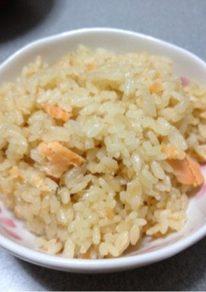 めんつゆで簡単！鮭の炊き込みご飯-レシピのメイン写真
