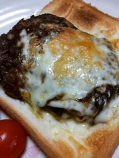 ハンバーグトースト-レシピのメイン写真
