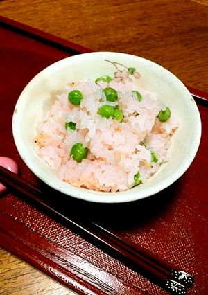 小エビとグリンピースの春色ごはん-レシピのメイン写真