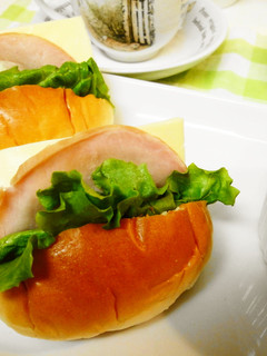 *朝食に*ロールパンで簡単サンドイッチ*-レシピのメイン写真