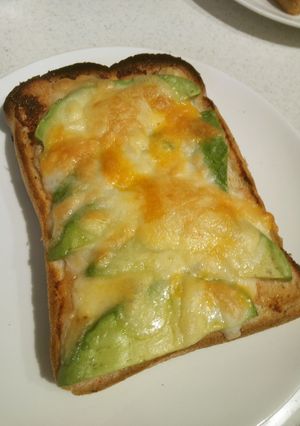 アボカド明太子のチーズトースト-レシピのメイン写真