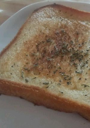 オリーブオイルのカリっとおいしい食パン-レシピのメイン写真