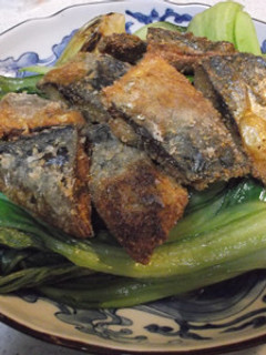 鶏も魚も☆ゴマがポイントの塩唐揚げ-レシピのメイン写真