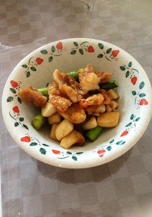 鶏皮で☆　エリンギとアスパラ炒め-レシピのメイン写真